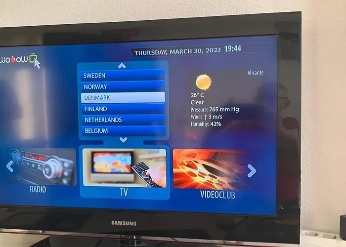 Sunny With 2 Terraces *