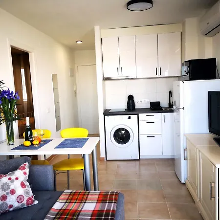 Sunny With 2 Terraces Apartment