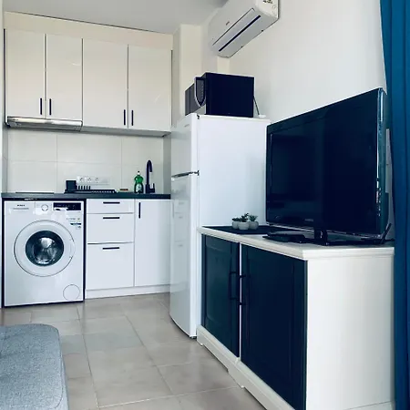 Sunny With 2 Terraces