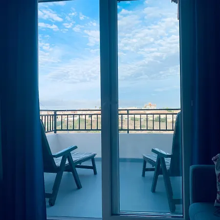 Sunny With 2 Terraces Apartman *