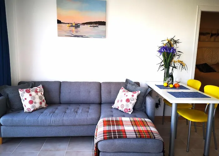 Apartment Sunny With 2 Terraces Torrevieja